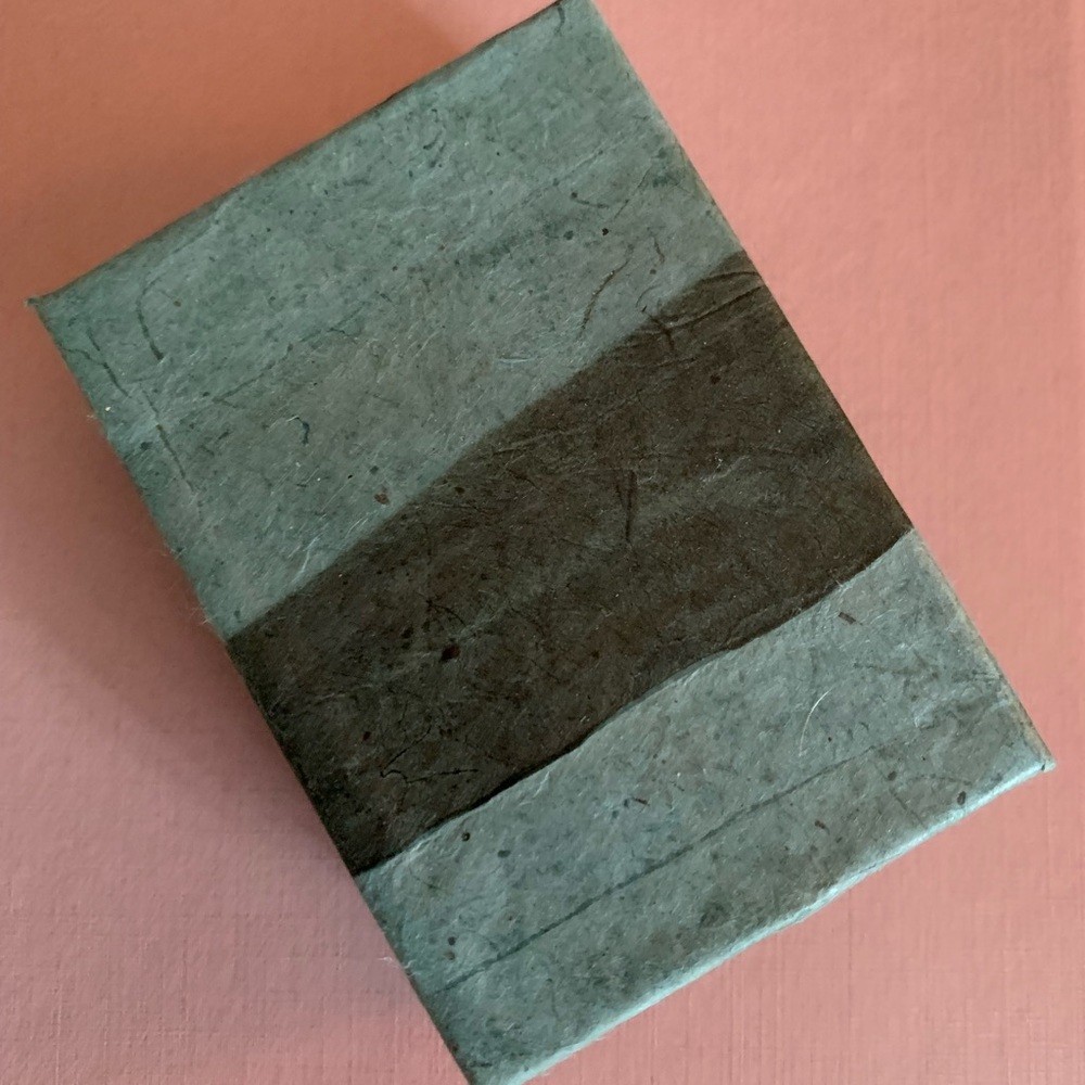 Organic Paper Box (free with purchase)